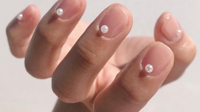 Pearls Glued On Fingers Is the Latest Instagram Nail Art TrendHelloGiggles